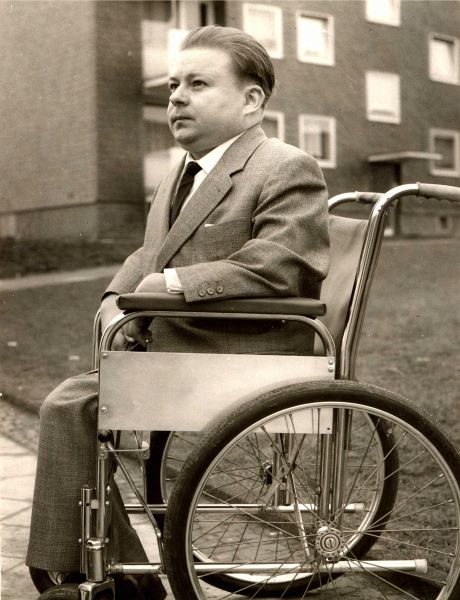 Hans Reinhardt in a wheelchair